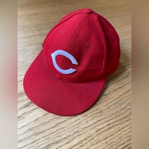 Cincinnati Reds Fitted Baseball‎ Hat Size 7 1/4